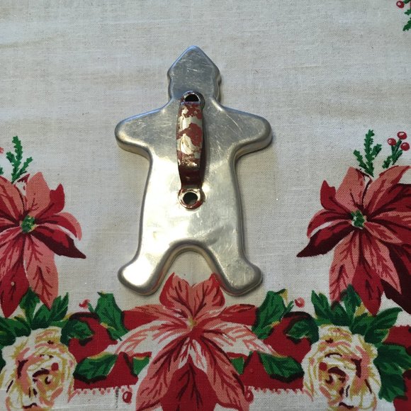 Other - Vintage Aluminum Gingerbread Man Cookie Cutter